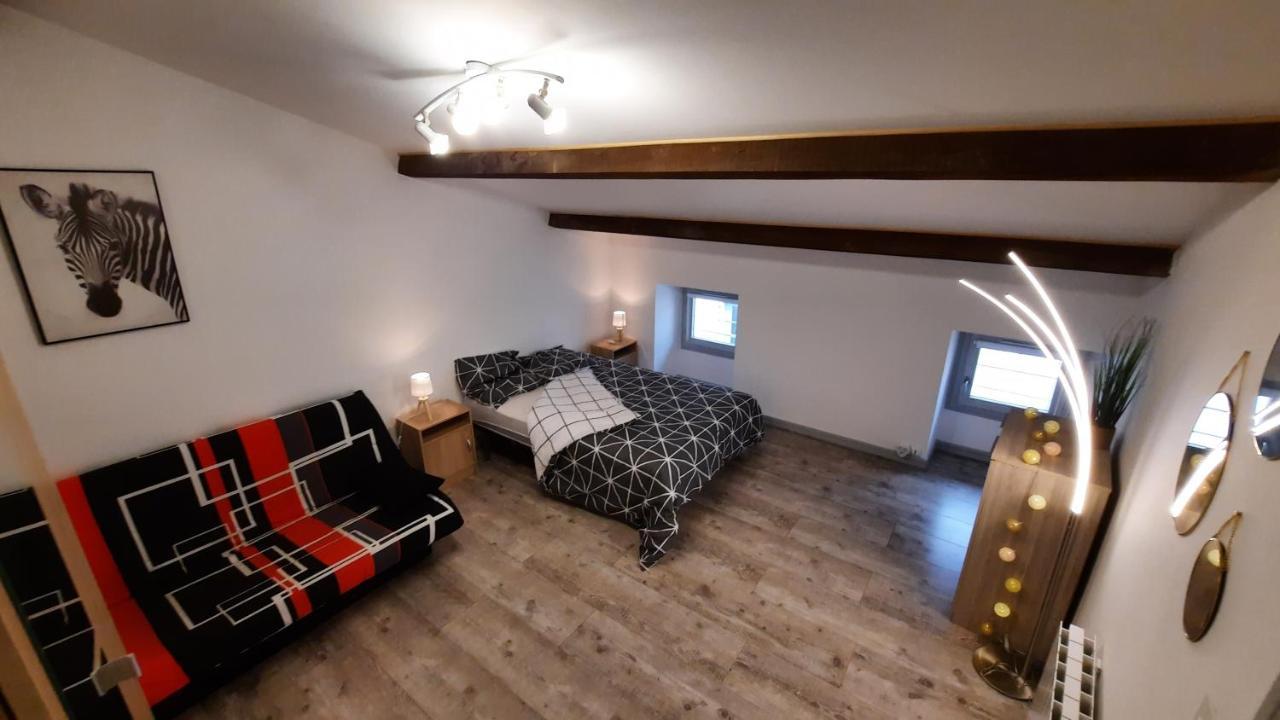 Suite 3 Pieces Chambre+Cuisine+Sdb Centre Ville Privas Bagian luar foto