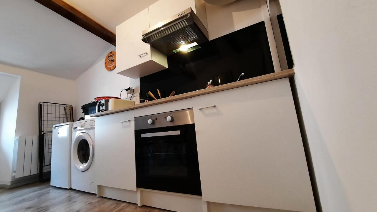 Suite 3 Pieces Chambre+Cuisine+Sdb Centre Ville Privas Bagian luar foto