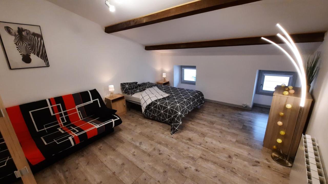 Suite 3 Pieces Chambre+Cuisine+Sdb Centre Ville Privas Bagian luar foto