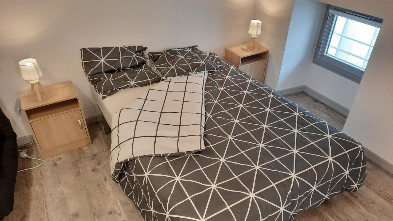 Suite 3 Pieces Chambre+Cuisine+Sdb Centre Ville Privas Bagian luar foto